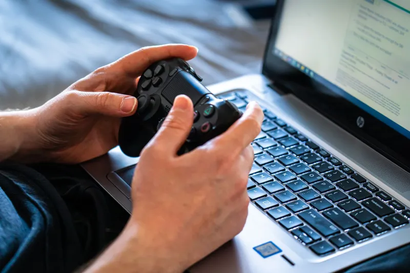 Leaving the Pokies Parlour Behind: The Real Reasons Aussies Are Going Online